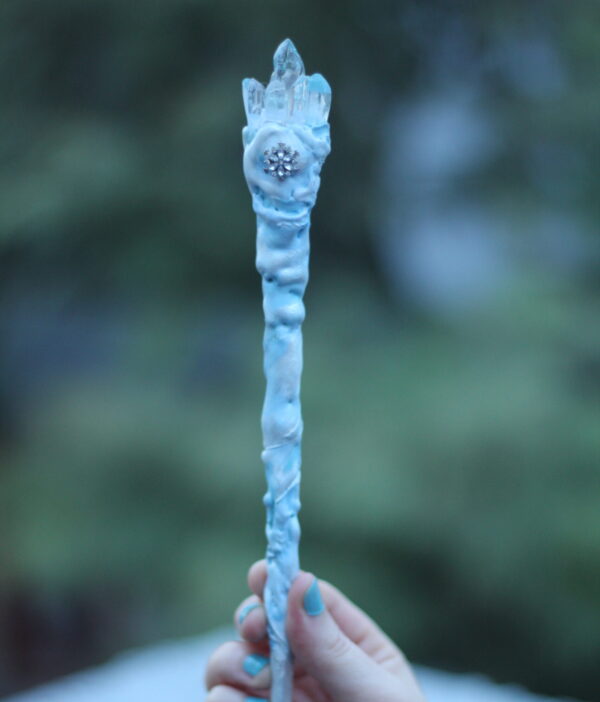 Ice Queen<br><br>Blue Crystal Magick Wand